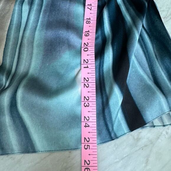 Elie Tahari Blouse Silk Sleeveless Blue Black Swirl Satin Abstract Top size M - Picture 7 of 8